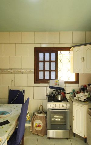Casa à venda com 250m², 6 quartos e 2 vagasCozinha