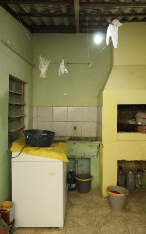 Casa à venda com 250m², 6 quartos e 2 vagasChurrasqueira