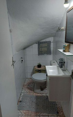 Casa à venda com 109m², 2 quartos e 1 vaga