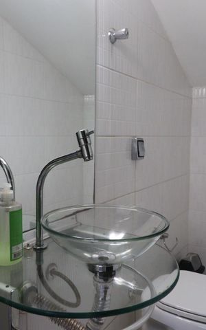 Casa para alugar com 500m², 4 quartos e 3 vagas Casa para alugar com 500m², 4 quartos e 3 vagasLavabo