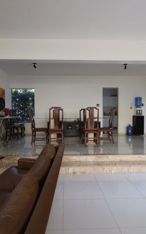 Casa para alugar com 500m², 4 quartos e 3 vagas Casa para alugar com 500m², 4 quartos e 3 vagasSala 2