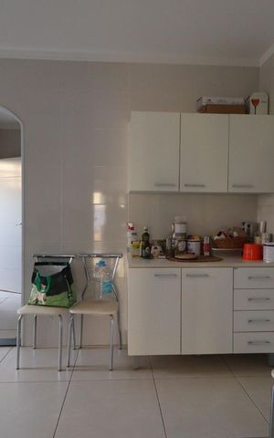 Casa para alugar com 500m², 4 quartos e 3 vagas Casa para alugar com 500m², 4 quartos e 3 vagasCozinha
