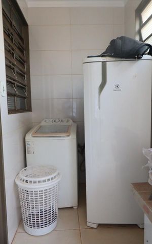 Casa para alugar com 500m², 4 quartos e 3 vagas Casa para alugar com 500m², 4 quartos e 3 vagasÁrea de Serviço