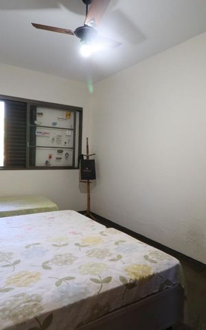 Casa para alugar com 500m², 4 quartos e 3 vagas Casa para alugar com 500m², 4 quartos e 3 vagasQuarto 1