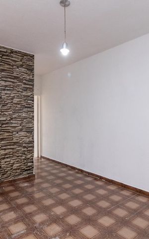 Casa à venda com 125m², 2 quartos e 2 vagasSala