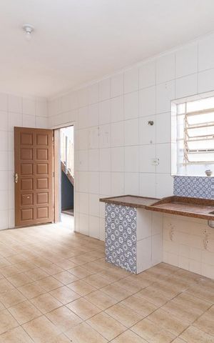 Casa à venda com 125m², 2 quartos e 2 vagasCozinha