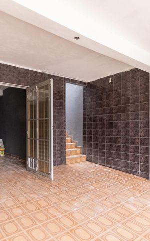 Casa à venda com 125m², 2 quartos e 2 vagasGaragem