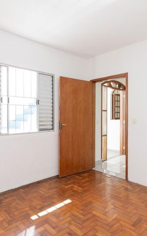 Casa à venda com 129m², 5 quartos e 1 vagaQuarto 1