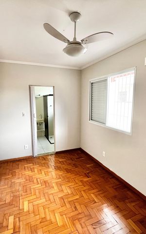 Casa à venda com 193m², 4 quartos e 2 vagas Casa à venda com 193m², 4 quartos e 2 vagasQuarto Suíte