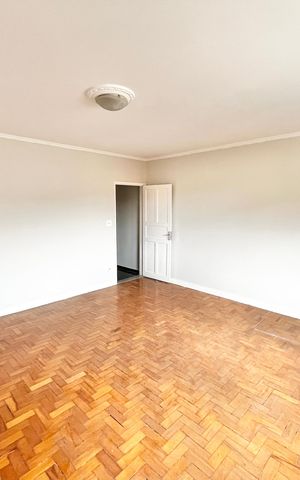 Casa à venda com 193m², 4 quartos e 2 vagas Casa à venda com 193m², 4 quartos e 2 vagasQuarto Suíte 3