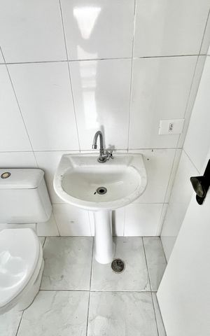 Casa à venda com 193m², 4 quartos e 2 vagas Casa à venda com 193m², 4 quartos e 2 vagasBanheiro da Suíte 3