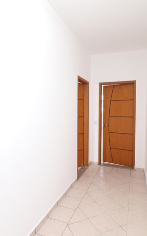 Apartamento para alugar com 116m², 3 quartos e 2 vagasVaranda