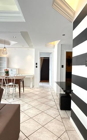 Apartamento para alugar com 86m², 2 quartos e 1 vaga Apartamento para alugar com 86m², 2 quartos e 1 vagaSala