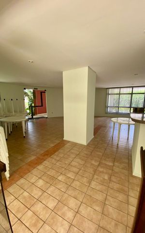 Apartamento à venda com 95m², 3 quartos e 2 vagas Apartamento à venda com 95m², 3 quartos e 2 vagasÁrea comum