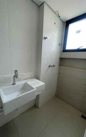 Casa à venda com 172m², 3 quartos e 3 vagas
