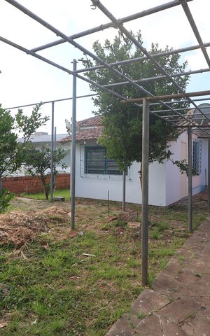 Casa à venda com 97m², 2 quartos e 2 vagasÁrea externa