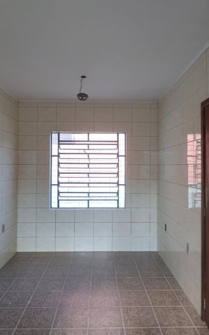 Casa à venda com 97m², 2 quartos e 2 vagasCozinha