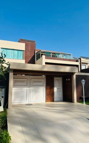 Casa de condomínio à venda com 450m², 6 quartos e 4 vagas