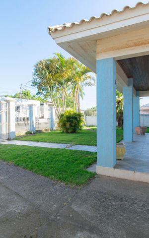 Casa à venda com 300m², 4 quartos e 2 vagas
