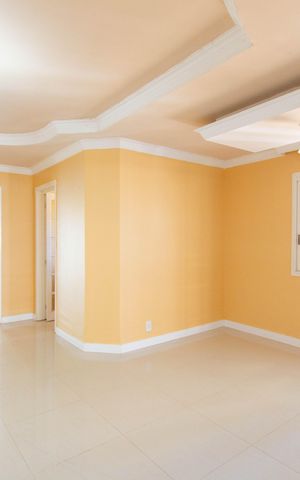 Casa à venda com 300m², 4 quartos e 2 vagas