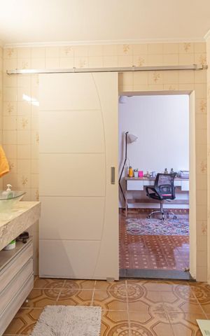 Casa à venda com 167m², 3 quartos e 1 vaga Casa à venda com 167m², 3 quartos e 1 vagaBanheiro da Suíte