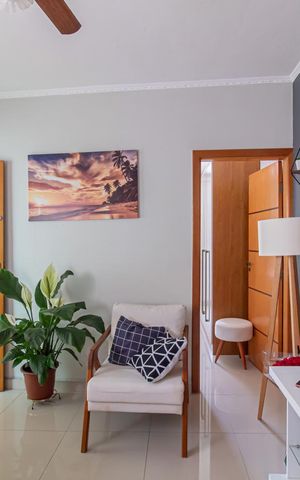 Casa à venda com 167m², 3 quartos e 1 vaga Casa à venda com 167m², 3 quartos e 1 vagaSala