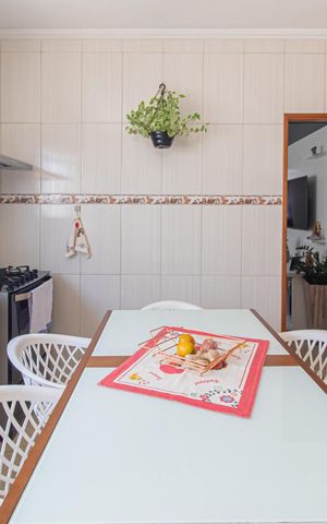 Casa à venda com 167m², 3 quartos e 1 vaga Casa à venda com 167m², 3 quartos e 1 vagaCozinha