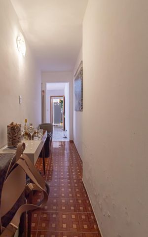 Casa à venda com 167m², 3 quartos e 1 vaga Casa à venda com 167m², 3 quartos e 1 vagaCorredor