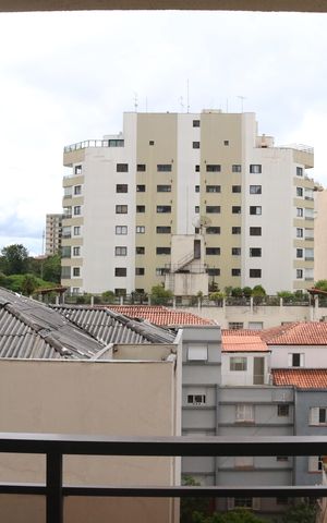 Apartamento à venda com 139m², 4 quartos e 2 vagasVaranda