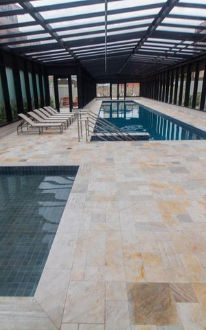 Apartamento para alugar com 53m², 1 quarto e 1 vaga Apartamento para alugar com 53m², 1 quarto e 1 vagaÁREA COMUM - PISCINA AQUECIDA