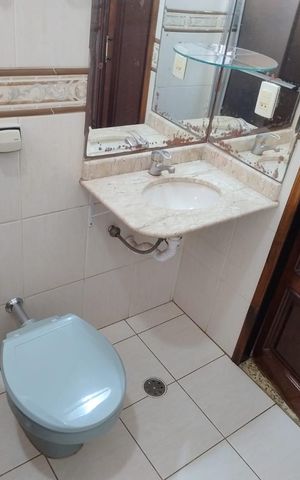 Casa para alugar com 280m², 4 quartos e 5 vagas Casa para alugar com 280m², 4 quartos e 5 vagasBanheiro da Suíte