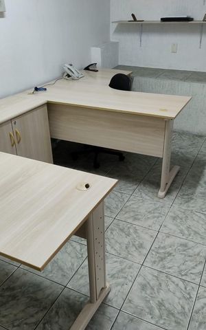 Casa para alugar com 280m², 4 quartos e 5 vagas Casa para alugar com 280m², 4 quartos e 5 vagasEscritório