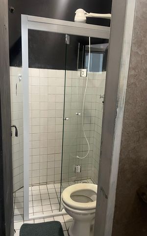 Studio para alugar com 34m², 1 quarto e 1 vaga Studio para alugar com 34m², 1 quarto e 1 vagaBanheiro