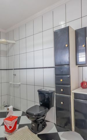 Casa para alugar com 250m², 2 quartos e 1 vaga Casa para alugar com 250m², 2 quartos e 1 vagaBanheiro 2