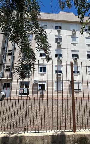 Apartamento para alugar com 92m², 2 quartos e 1 vagaPlaca Vista da rua. 
