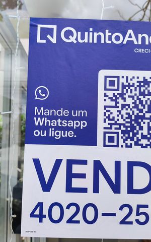 Apartamento à venda com 40m², 2 quartos e 1 vaga Apartamento à venda com 40m², 2 quartos e 1 vagaPlaquinha