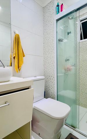 Apartamento à venda com 54m², 2 quartos e 1 vaga Apartamento à venda com 54m², 2 quartos e 1 vagaBanheiro