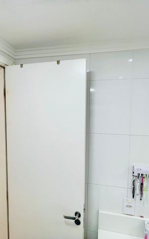 Apartamento à venda com 54m², 2 quartos e 1 vaga Apartamento à venda com 54m², 2 quartos e 1 vagaBanheiro
