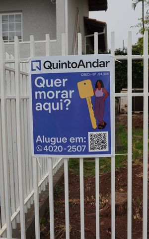 Casa para alugar com 330m², 3 quartos e 2 vagasFachada com Plaquinha Ipsp3015532