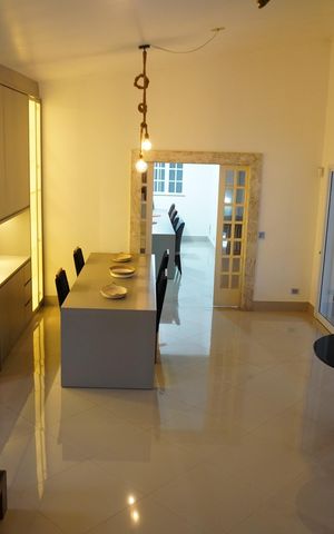 Casa para alugar com 330m², 3 quartos e 2 vagasSala 1