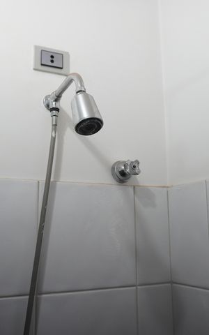 Casa para alugar com 330m², 3 quartos e 2 vagasBanheiro da Suíte 1