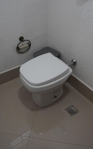 Casa para alugar com 330m², 3 quartos e 2 vagasLavabo