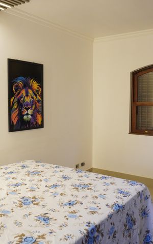 Casa para alugar com 330m², 3 quartos e 2 vagasSuíte 2