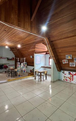 Casa à venda com 300m², 3 quartos e 3 vagas
