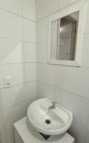 Apartamento para alugar com 54m², 2 quartos e 1 vaga Apartamento para alugar com 54m², 2 quartos e 1 vagaBanheiro