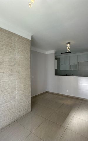 Apartamento à venda com 61m², 2 quartos e 1 vaga Apartamento à venda com 61m², 2 quartos e 1 vagaSala