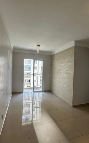 Apartamento à venda com 61m², 2 quartos e 1 vaga Apartamento à venda com 61m², 2 quartos e 1 vagaSala