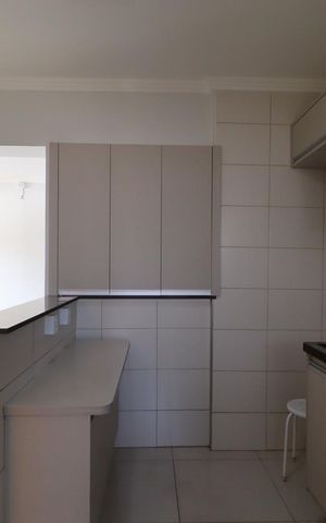 Apartamento para alugar com 70m², 2 quartos e 2 vagas Apartamento para alugar com 70m², 2 quartos e 2 vagasCozinha