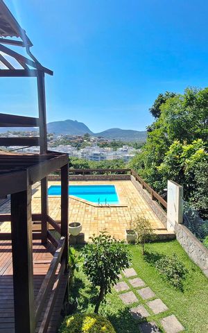 Casa de condomínio à venda com 450m², 3 quartos e 4 vagas Casa de condomínio à venda com 450m², 3 quartos e 4 vagasSala 2