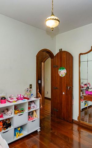 Casa para alugar com 480m², 6 quartos e 5 vagas Casa para alugar com 480m², 6 quartos e 5 vagasSuíte 2